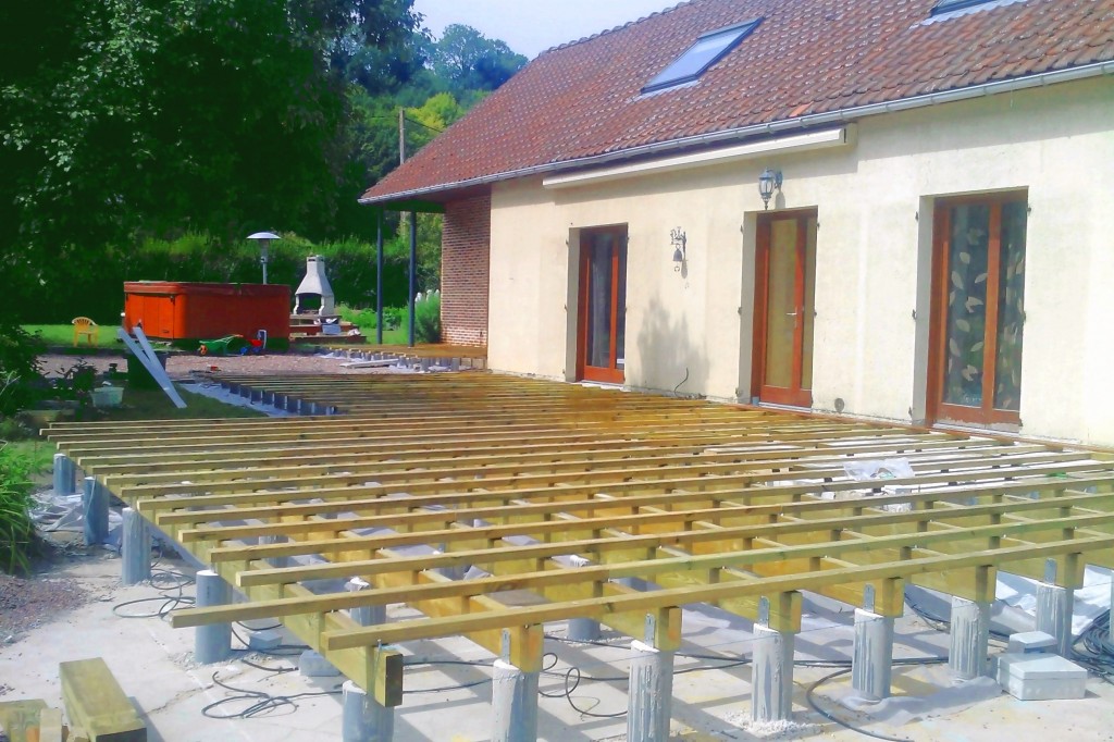 Construire-une-terrasse-en-bois